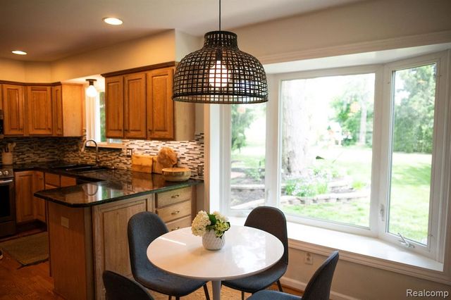 14922 Robinwood Drive, Plymouth, MI 48170