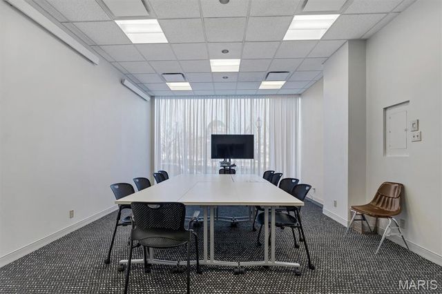 4501 Lindell Boulevard 11A, St Louis, MO 63108