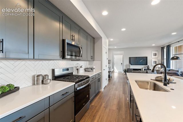 6940 Knapp Drive, Colorado Springs, CO 80924