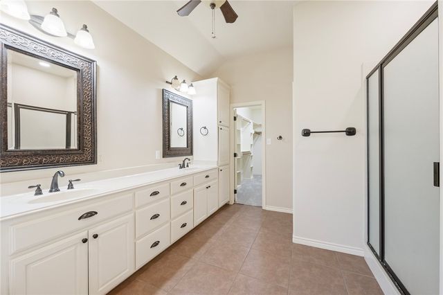 8442 Lauren Drive, College Station, TX 77845
