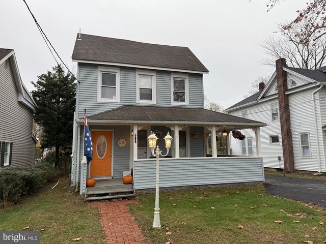 666 E BAY AVE, Barnegat, NJ 08005