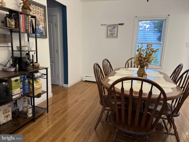 666 E BAY AVE, Barnegat, NJ 08005