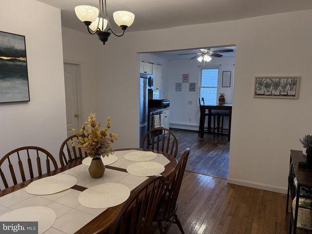 666 E BAY AVE, Barnegat, NJ 08005