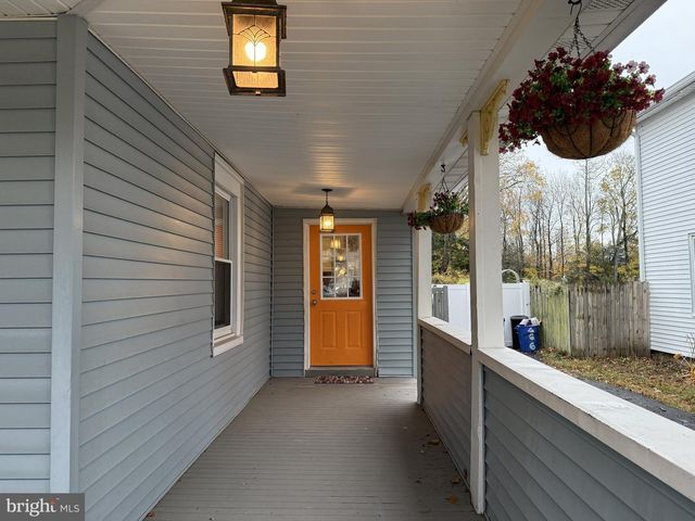 666 E BAY AVE, Barnegat, NJ 08005