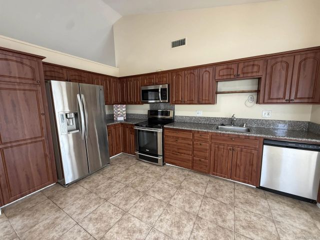 17908 Valladares Dr, San Diego, CA 92127