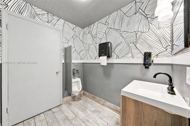 7317 SW 107th Ave, Miami, FL 33173