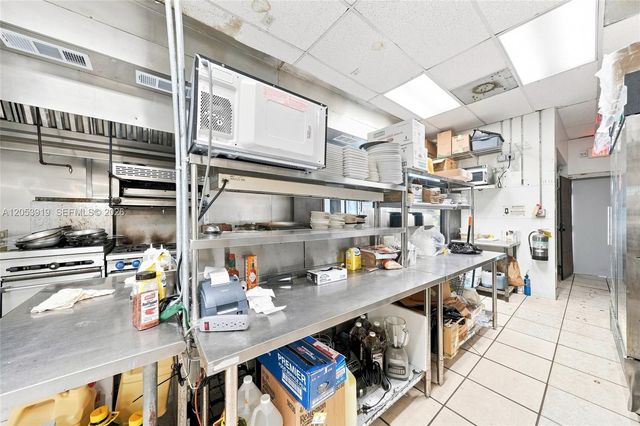 7317 SW 107th Ave, Miami, FL 33173