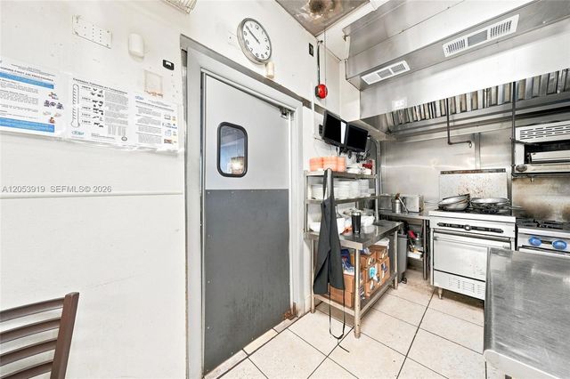 7317 SW 107th Ave, Miami, FL 33173