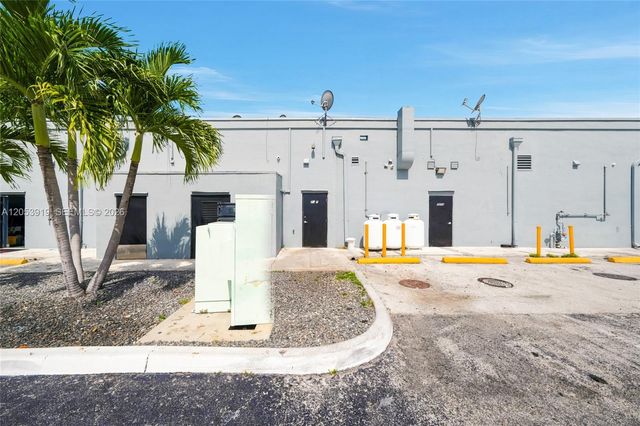 7317 SW 107th Ave, Miami, FL 33173