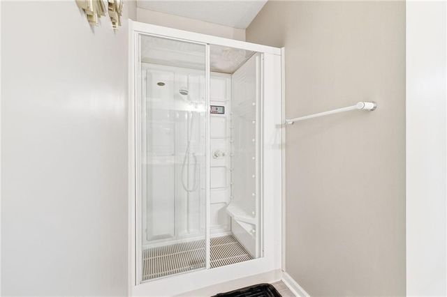 4801 NW 87th Street, Kansas City, MO 64154