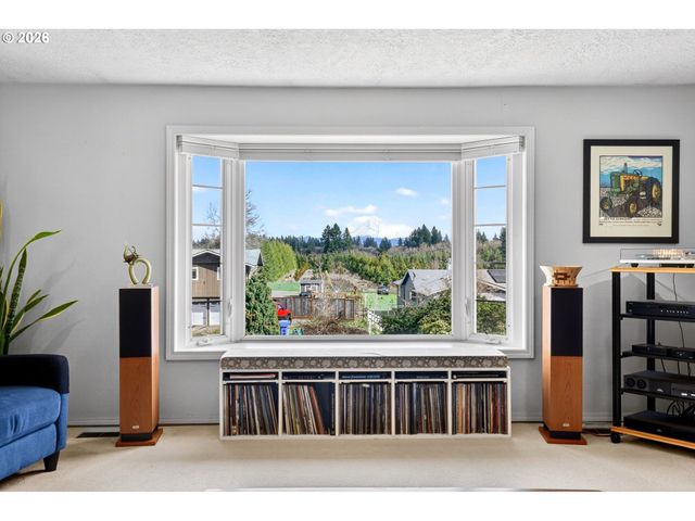 14275 Se HOLLY VIEW Ter, Damascus, OR 97089