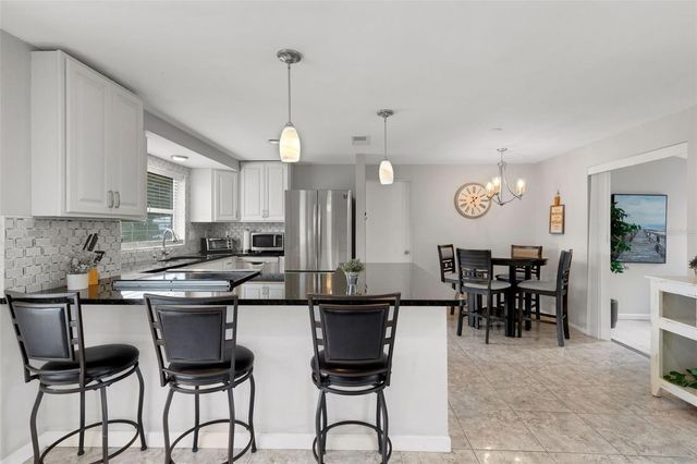 3174 REGATTA CIRCLE, Sarasota, FL 34231