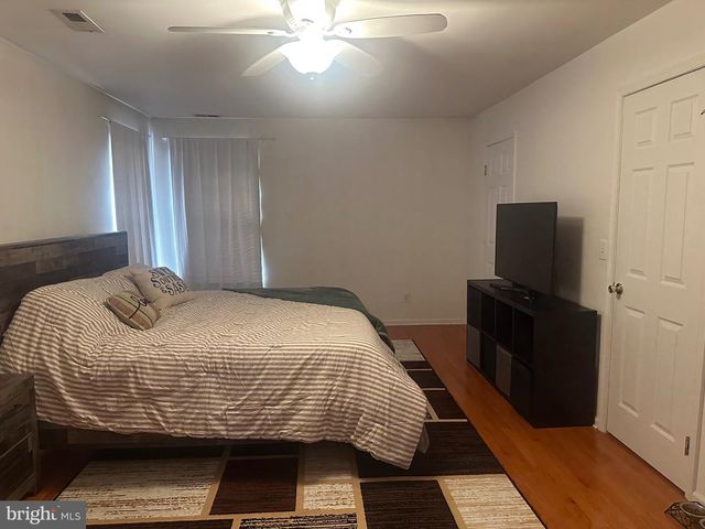 19 ELDRIDGE DR, Robbinsville, NJ 08691