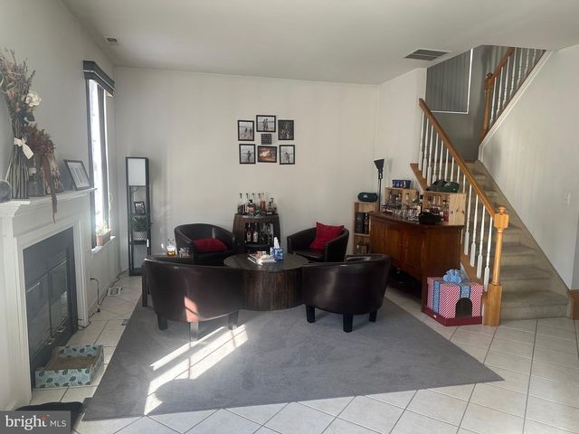 19 ELDRIDGE DR, Robbinsville, NJ 08691