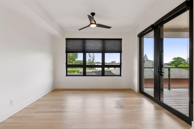 222 Ferndale Road S 207, Wayzata, MN 55391