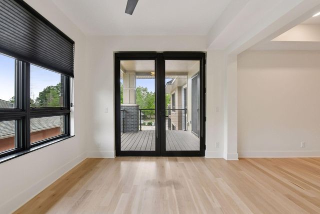 222 Ferndale Road S 207, Wayzata, MN 55391