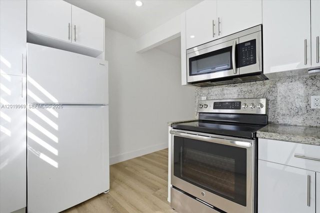 3297 SW 26th Street, Miami, FL 33133