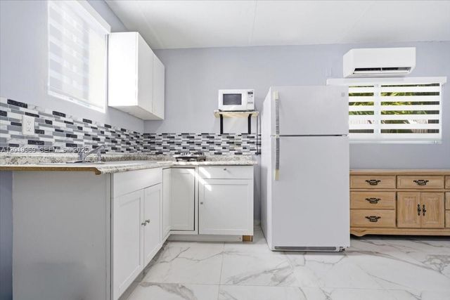 3297 SW 26th Street, Miami, FL 33133