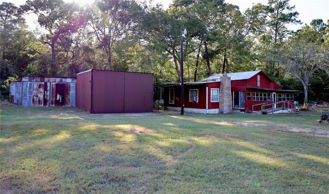2263 Fm 247, Midway, TX 75852