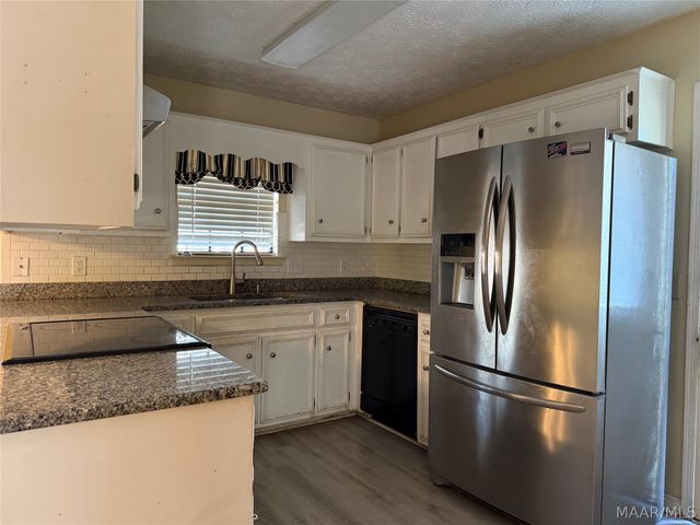 920 Countryside Lane, Montgomery, AL 36117