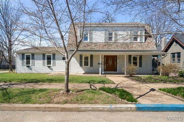 1215 Sunset Avenue, Richmond Heights, MO 63117