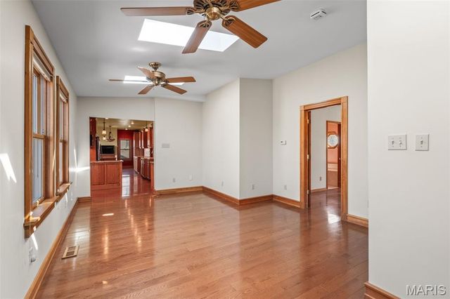 1215 Sunset Avenue, Richmond Heights, MO 63117