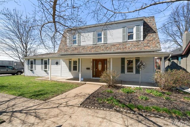 1215 Sunset Avenue, Richmond Heights, MO 63117