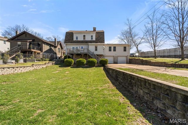 1215 Sunset Avenue, Richmond Heights, MO 63117