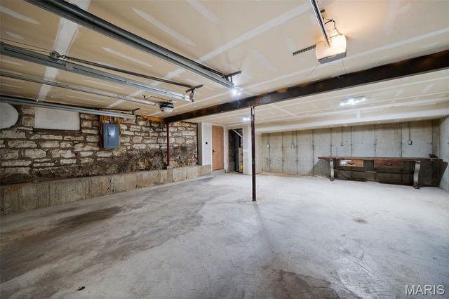 1215 Sunset Avenue, Richmond Heights, MO 63117