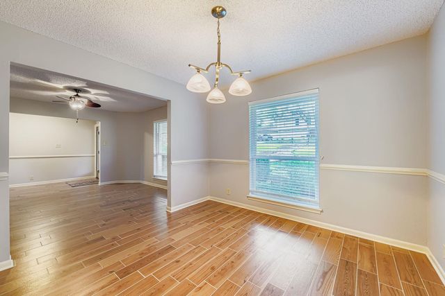 9201 HEATHERWOOD DR, Austin, TX 78748