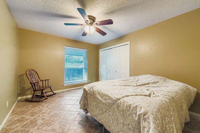 9201 HEATHERWOOD DR, Austin, TX 78748