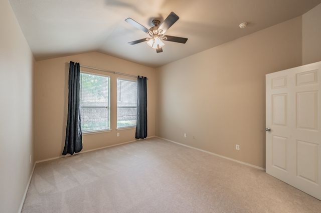 9853 Autumn Sage Drive, Fort Worth, TX 76108
