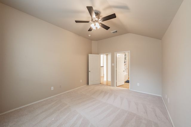 9853 Autumn Sage Drive, Fort Worth, TX 76108