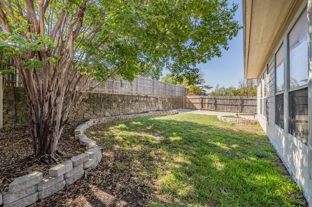 9853 Autumn Sage Drive, Fort Worth, TX 76108