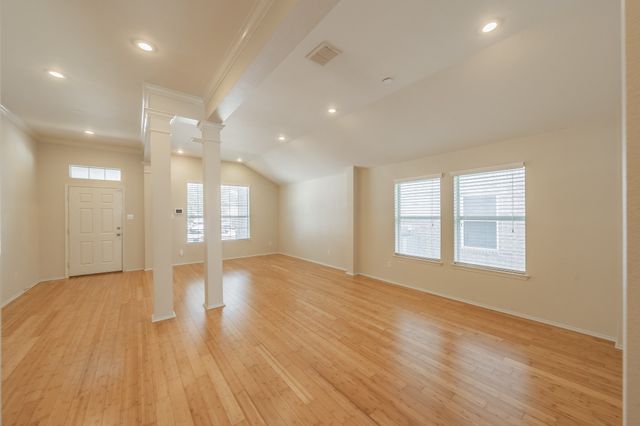 9853 Autumn Sage Drive, Fort Worth, TX 76108