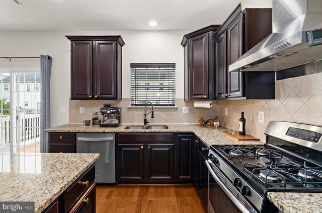 7623 TIMBERCROSS LN, Glen Burnie, MD 21060