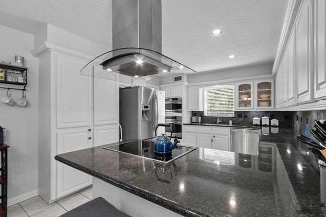 3414 Flickering Candle Drive, Spring, TX 77388