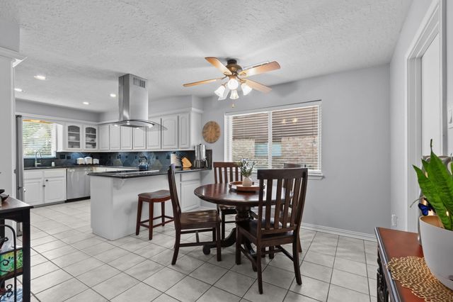 3414 Flickering Candle Drive, Spring, TX 77388