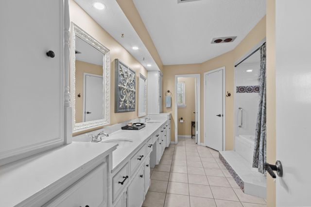 3414 Flickering Candle Drive, Spring, TX 77388