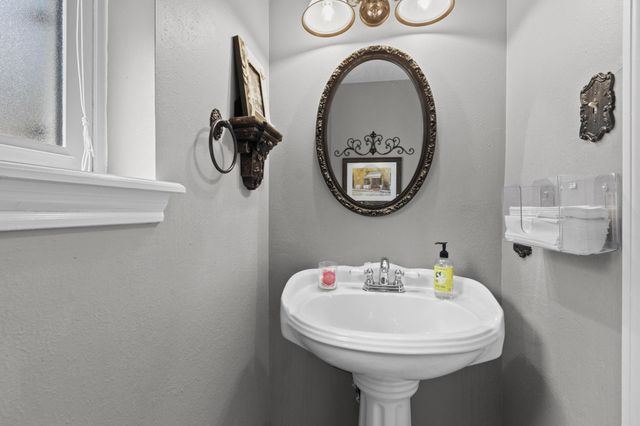3414 Flickering Candle Drive, Spring, TX 77388