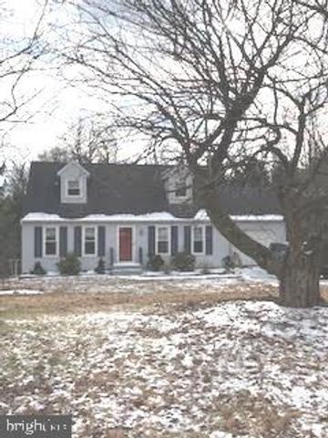 4356 LOTUS LN, Coopersburg, PA 18036