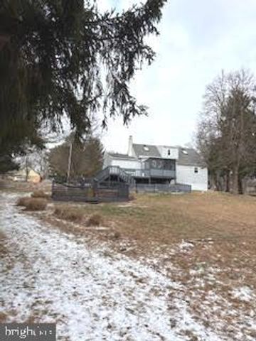 4356 LOTUS LN, Coopersburg, PA 18036