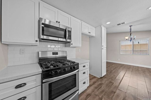 255 Cavendish Drive, Hemet, CA 92545