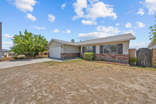 255 Cavendish Drive, Hemet, CA 92545