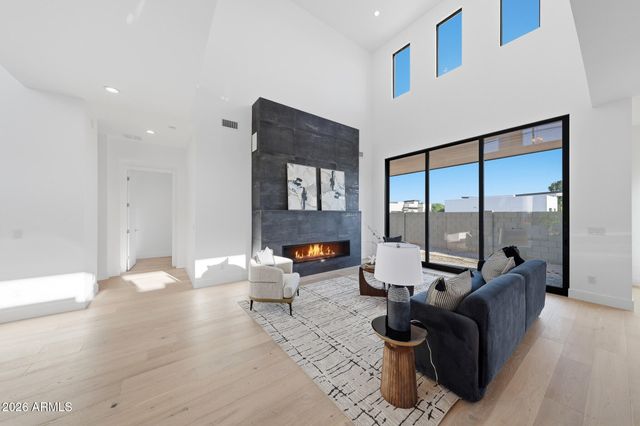 100 W Northern Avenue 7, Phoenix, AZ 85021