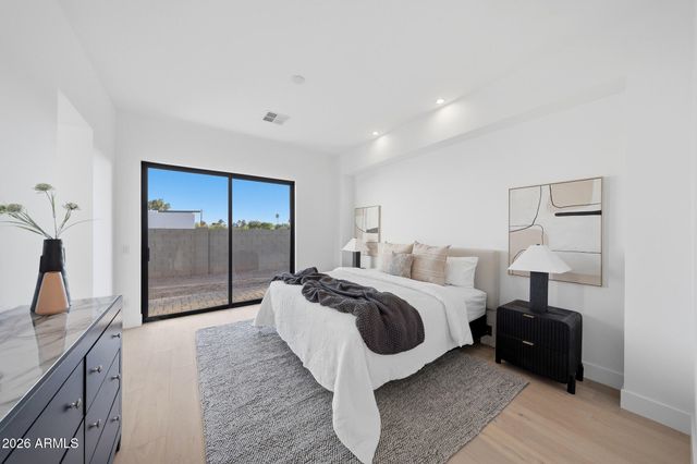 100 W Northern Avenue 7, Phoenix, AZ 85021