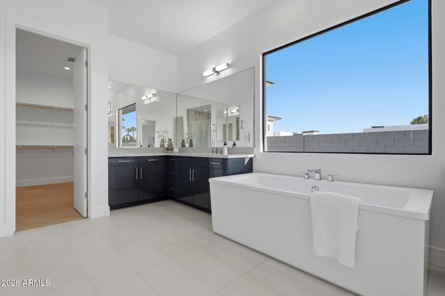 100 W Northern Avenue 7, Phoenix, AZ 85021