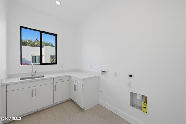 100 W Northern Avenue 7, Phoenix, AZ 85021