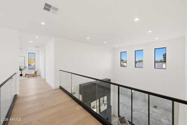 100 W Northern Avenue 7, Phoenix, AZ 85021