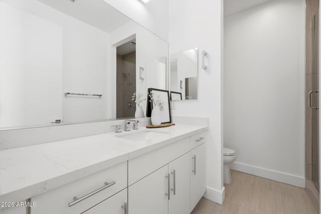 100 W Northern Avenue 7, Phoenix, AZ 85021